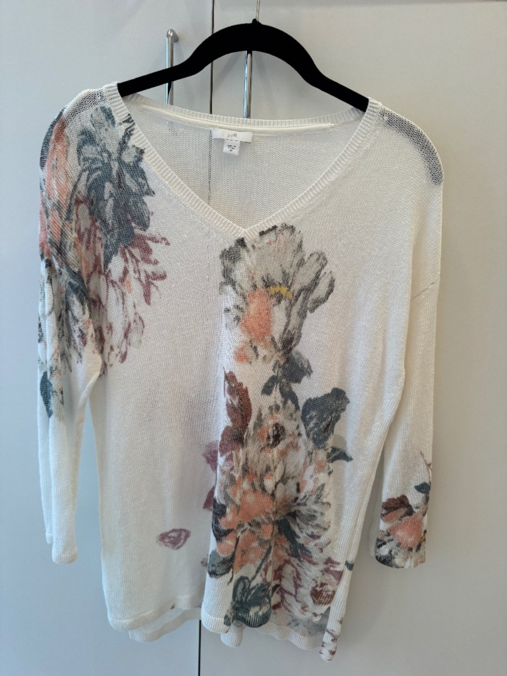 J Jill floral sweater 3/4 sleeves size medium